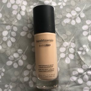 Bare Minerals Foundation